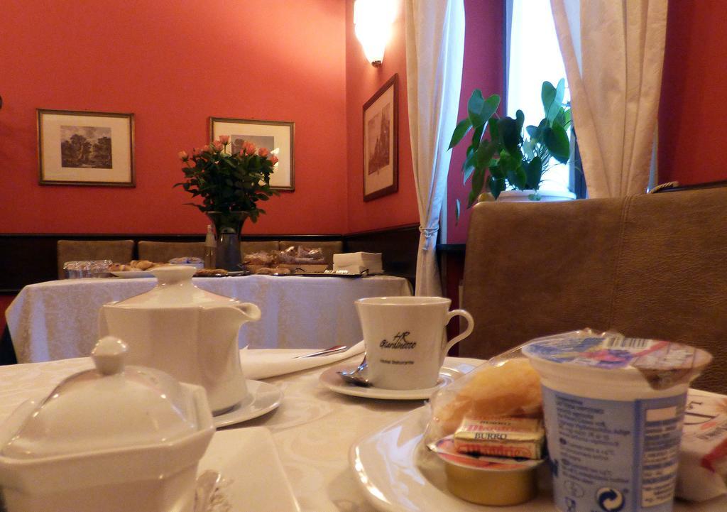 Il Giardinetto Hotel Vercelli Buitenkant foto