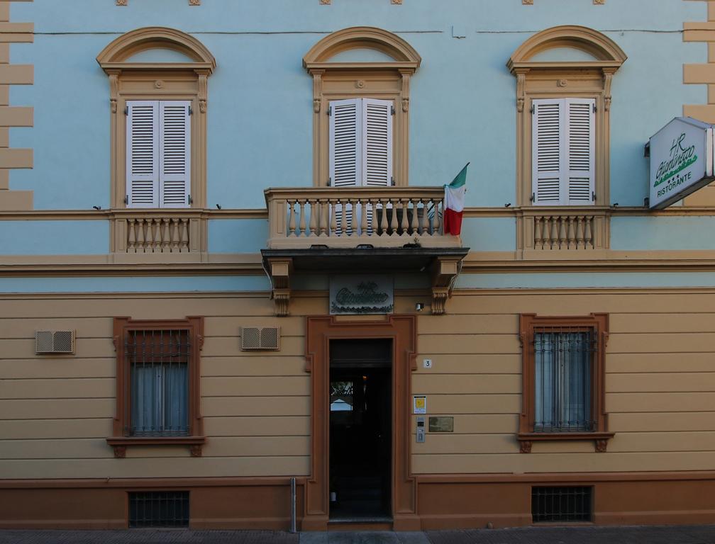 Il Giardinetto Hotel Vercelli Buitenkant foto