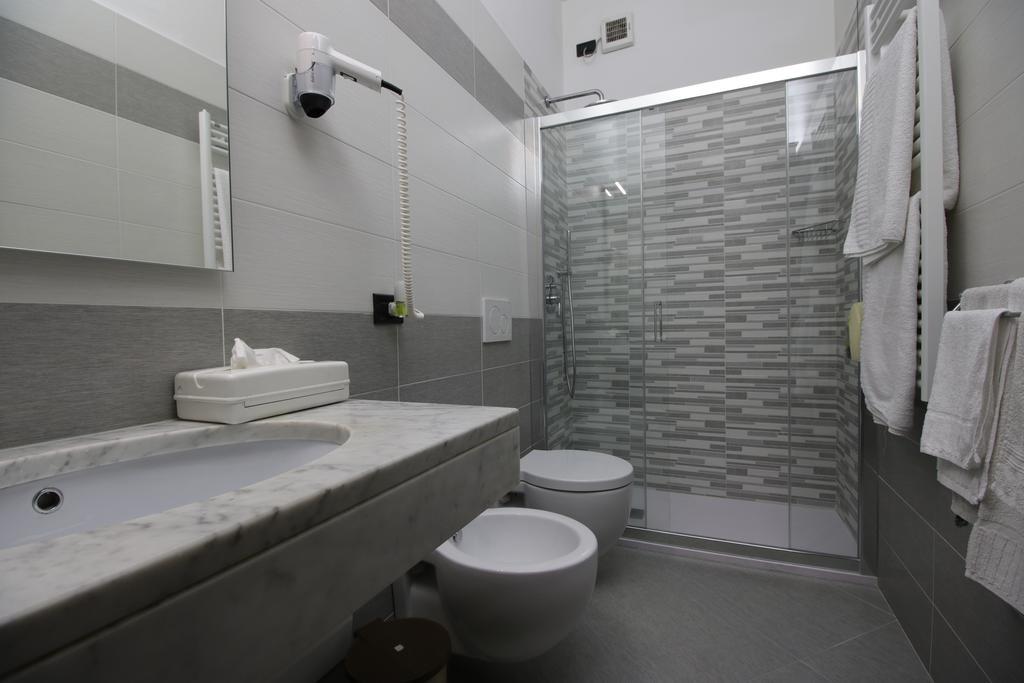 Il Giardinetto Hotel Vercelli Buitenkant foto